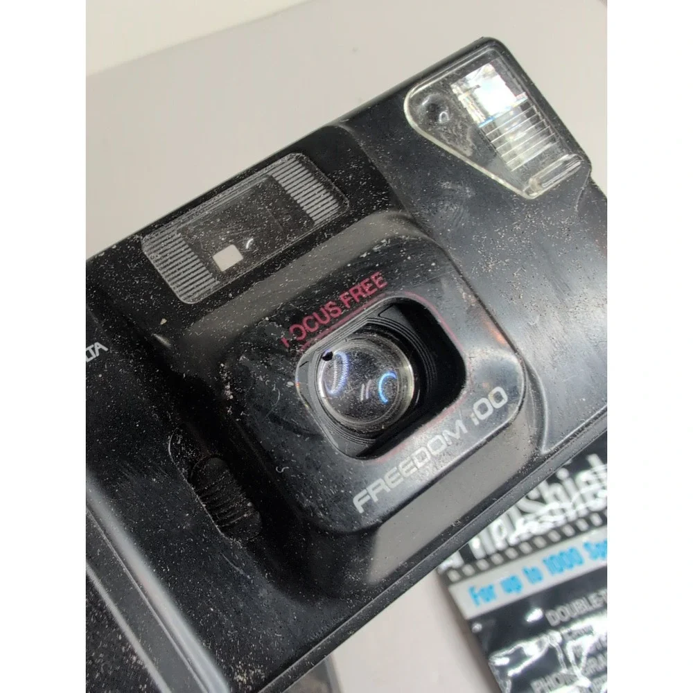 Vtg Camera Lot Kodak Handle Instamatic 20 Minolta Freedom 100 Polaroid 90 Sima